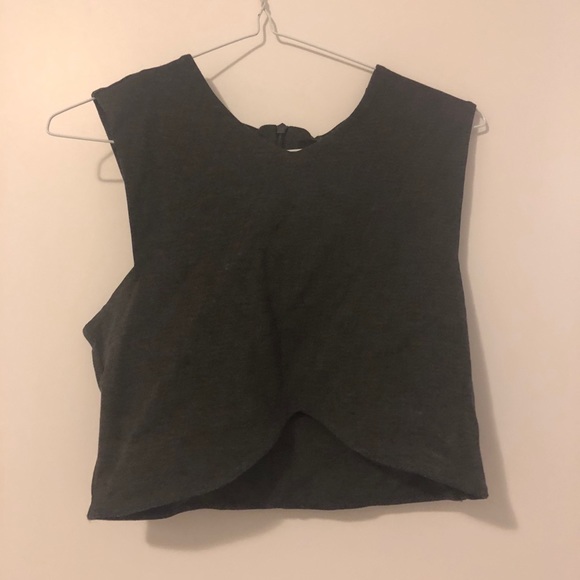 Grey crop top - Picture 2 of 2